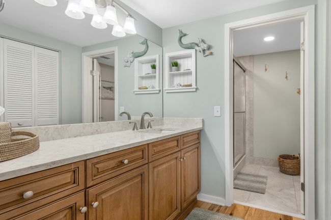primary bathroom | Image 18