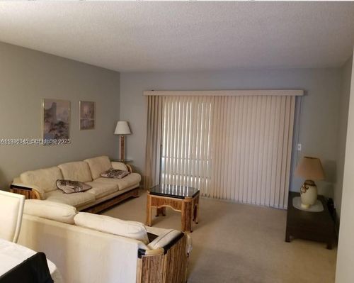 apt-206-2 Abbey Ln, Delray Beach, FL, 33446-1658 | Card Image