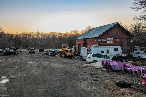 1526 E Old Us Highway 64, Lexington, NC, 27292-4979 | Card Image