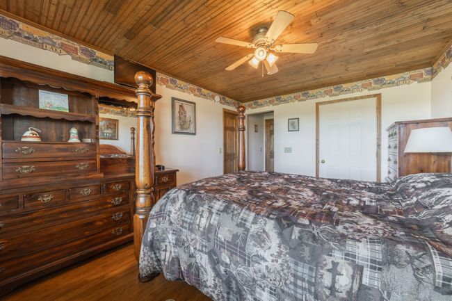 1927 Laurel Lake Dr, House other with 5 bedrooms, 3 bathrooms and 2 parking in Monteagle TN | Image 54