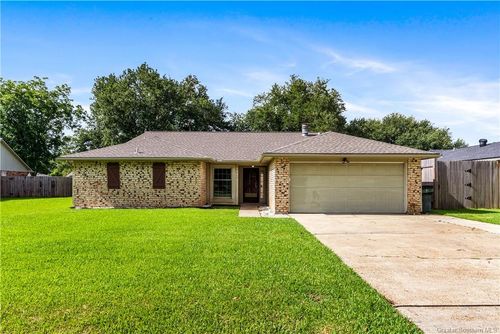 1413 S Meadow Ln, Lake Charles, LA, 70605-5331 | Card Image