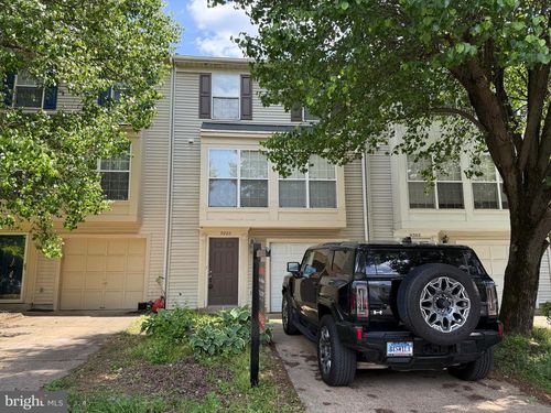9205 Kristy Dr, MANASSAS PARK, VA, 20111-2435 | Card Image