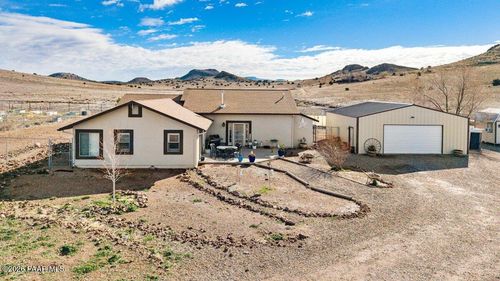 5757 E Longhorn Rd, Chino Valley, AZ, 86323-8700 | Card Image