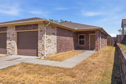 3219-3217 Karen St, Fort Worth, TX, 76116-5147 | Card Image