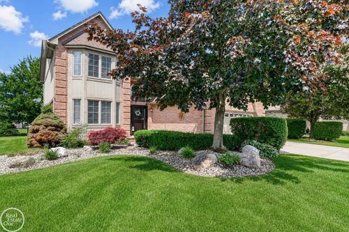 20415 Balmoral Drive, Macomb Township, MI, 48044 | Card Image