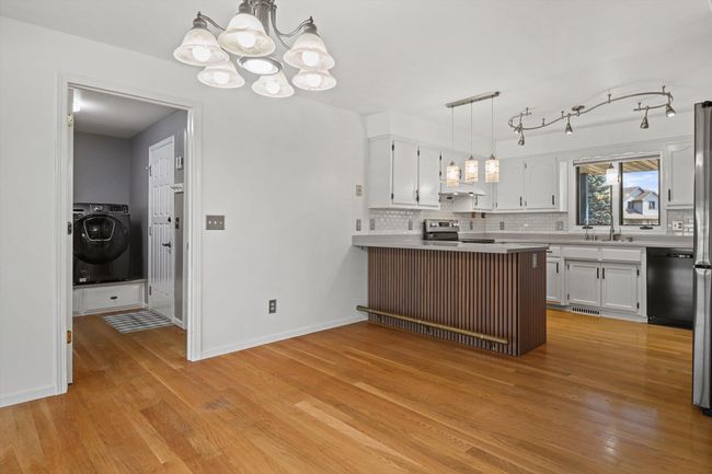 W2543 Skyview Ct, House other with 4 bedrooms, 4 bathrooms and null parking in APPLETON WI | Image 5