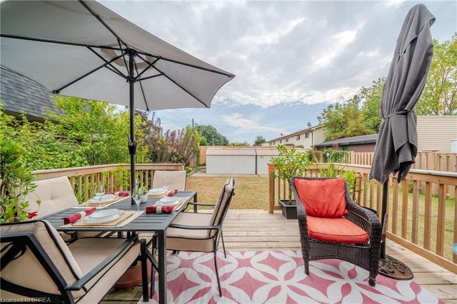 131 Morrell St, House other with 3 bedrooms, 2 bathrooms and 4 parking in Brantford ON | Image 27