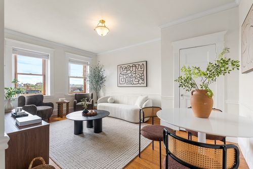 709-8 Garrison St, Boston, MA, 02116 | Card Image