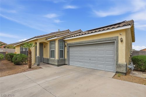 4931 Droubay Dr, Las Vegas, NV, 89122-8131 | Card Image