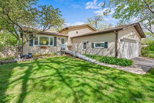 788 N Hainesville Road, Round Lake, IL, 60073 | Card Image