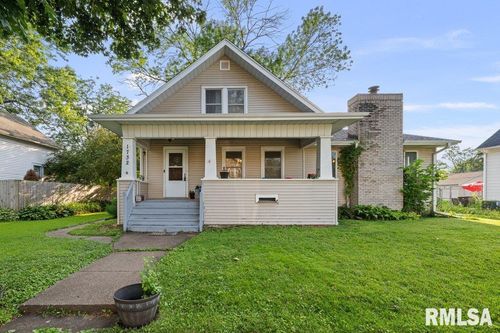 1732 36th St, Rock Island, IL, 61201-3055 | Card Image