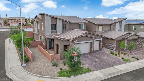 195 Vander Ridge St, Henderson, NV, 89012-4928 | Card Image