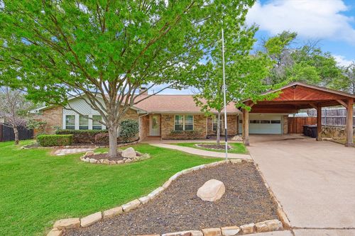 1208 Mayleaf Dr, Irving, TX, 75060-5761 | Card Image