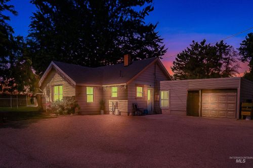 12998 Orchard Ave, Nampa, ID, 83651-8150 | Card Image