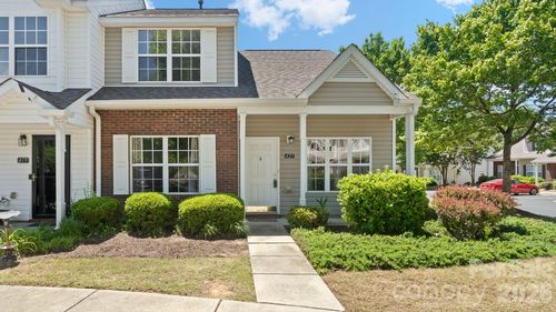 421-421 Caddy St, Fort Mill, SC, 29715-7782 | Card Image