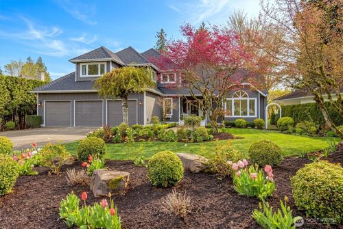 14127 205th Ave Ne, Woodinville, WA, 98077-7671 | Card Image