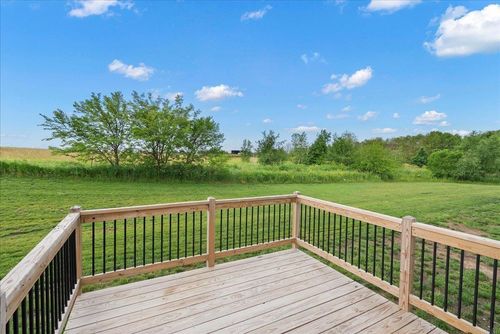 4332 S Mourning Dove Drive, Waterloo, IA, 50702 | Card Image