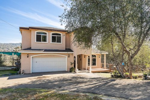 30793 N Dome Dr, Coarsegold, CA, 93614-9633 | Card Image