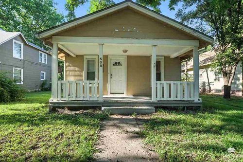 508 Fremont St, Manhattan, KS, 66502-5818 | Card Image