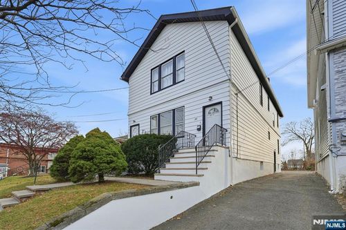 71 Newark Ave, Belleville, NJ, 07109-1135 | Card Image