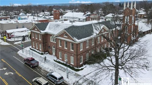 30-24 E Main St, Westfield, NY, 14787-1320 | Card Image