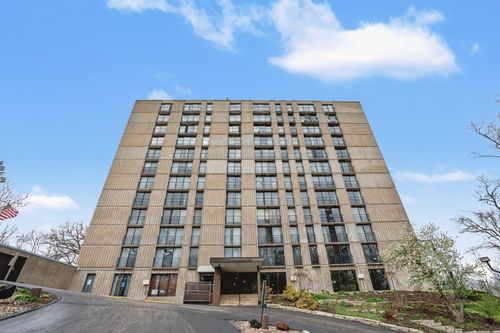 unit-5d-1800 7th St, East Moline, IL, 61244-2230 | Card Image