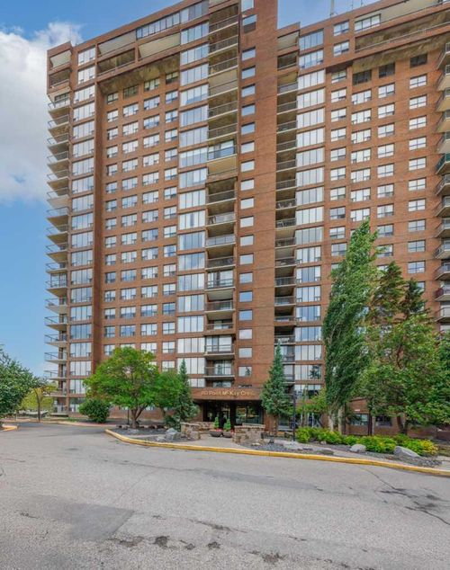 208-80 Point Mckay Cres Nw, Calgary, AB, T3B4W4 | Card Image