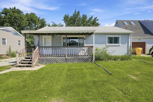 1112 E 39th Pl, Griffith, IN, 46319 | Card Image