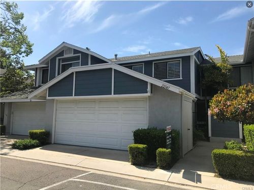 22141 Newbridge Dr, Lake Forest, CA, 92630-6512 | Card Image