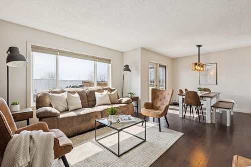 298 River Heights Cres, Cochrane, AB, T4C0V2 | Card Image