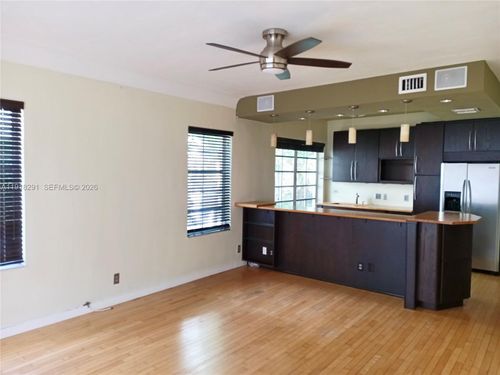 apt-4a-935 9th St, Miami Beach, FL, 33139-5671 | Card Image