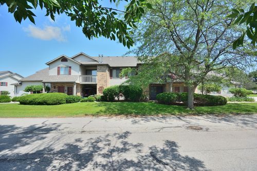 1927850 Overlook Bay Rd, Muskego, WI, 53150-7812 | Card Image