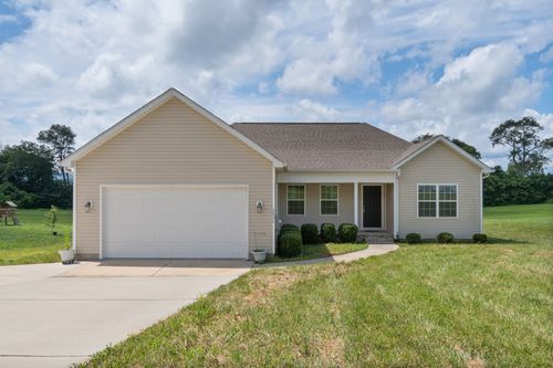 3232 Owl Hollow Rd, Belvidere, TN, 37306-2703 | Card Image