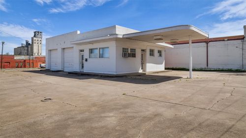 201 E Pecan St, Sherman, TX, 75090-5947 | Card Image