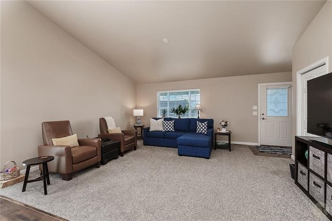 2945 W Copper Ridge Loop, House other with 3 bedrooms, 2 bathrooms and null parking in Billings MT | Image 7