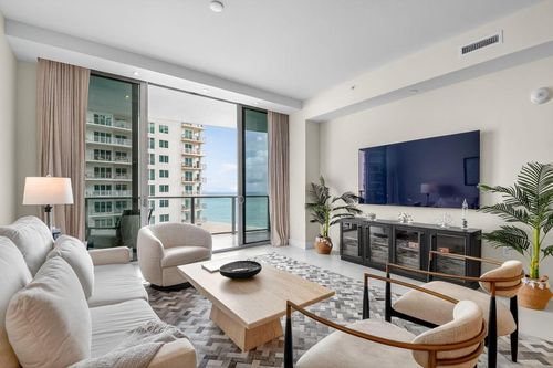 1210-h-3100 N Ocean Drive, Singer Island, FL, 33404 | Card Image