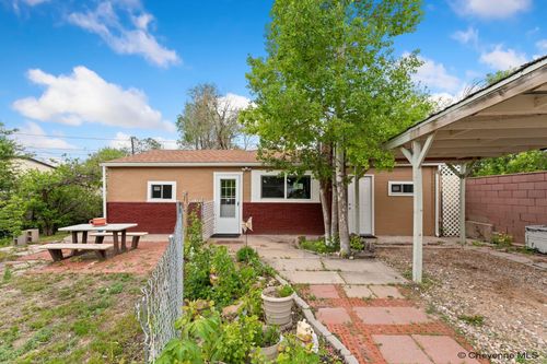 3619 Rawlins St, Cheyenne, WY, 82001-1821 | Card Image