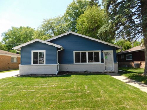 1368 Balmoral Ave, Calumet City, IL, 60409-5612 | Card Image