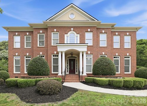 7818 Stonehaven Dr, Marvin, NC, 28173-7325 | Card Image