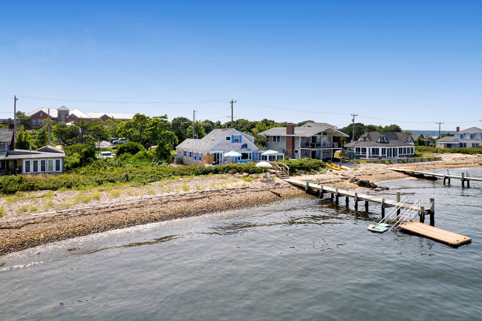 Beach Rd, Oak Bluffs, MA 02557