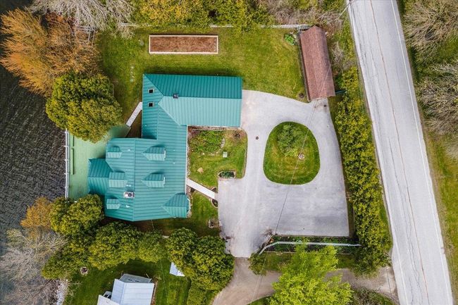 22 Vics Crossing Rd, House other with 6 bedrooms, 4 bathrooms and null parking in Franklin VT | Image 4