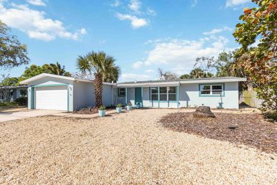 1208 Yacht Club Boulevard, House other with 4 bedrooms, 2 bathrooms and null parking in Indian Harbour Beach FL | Image 1