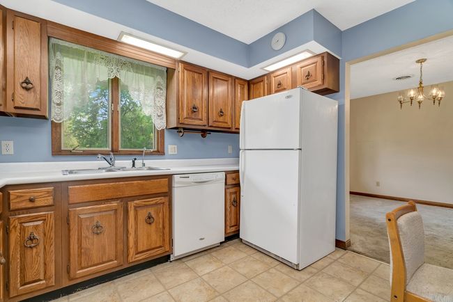 5815 E South Prairie Dr, House other with 3 bedrooms, 3 bathrooms and 2 parking in Morris IL | Image 8