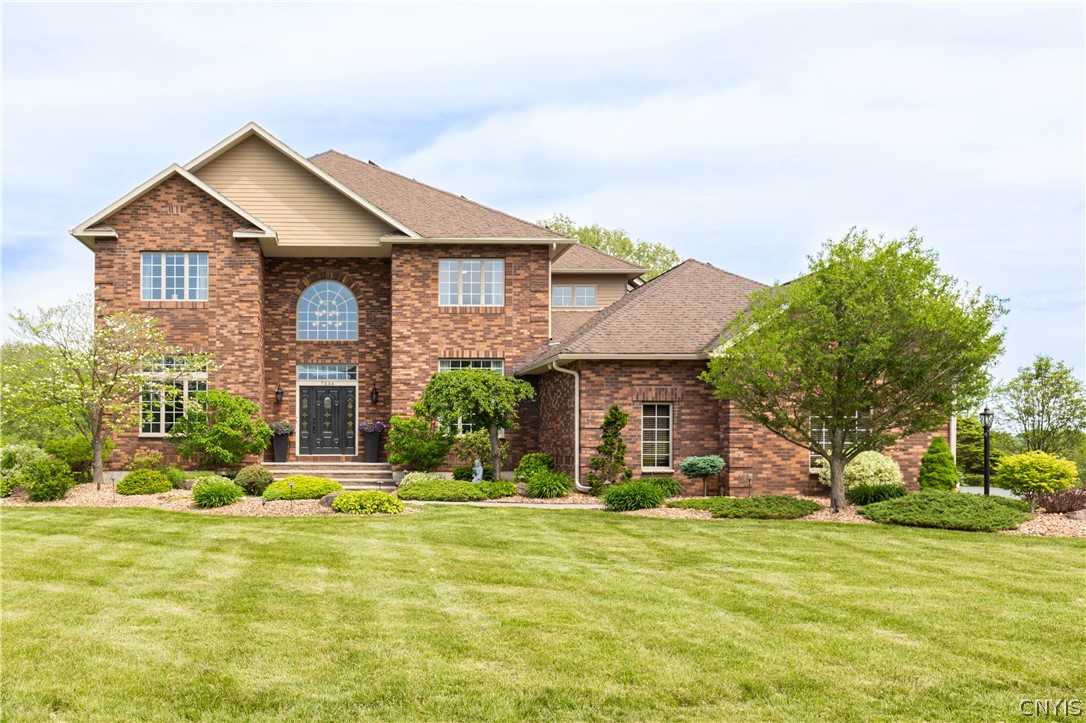 Plum Hollow Cir, Liverpool, NY 13090