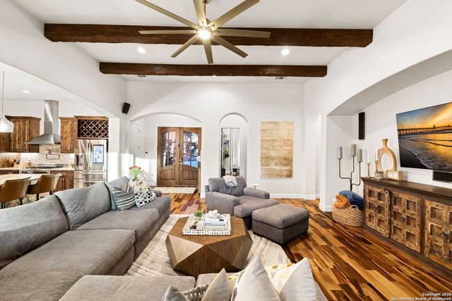 23119 Edens Cyn, House other with 5 bedrooms, 4 bathrooms and null parking in San Antonio TX | Image 9