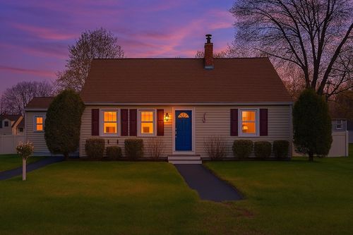 14 Trinity Dr, Nashua, NH, 03063-3017 | Card Image