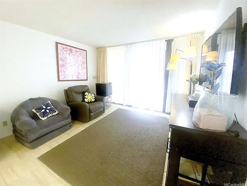 904-3138 Waialae Ave, Honolulu, HI, 96816-1543 | Card Image