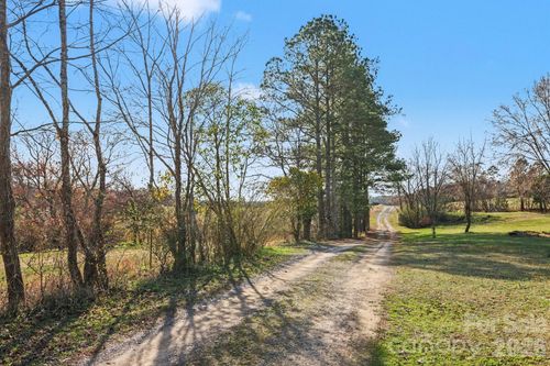 5647 Putuptoe Pl, Norwood, NC, 28128-6715 | Card Image