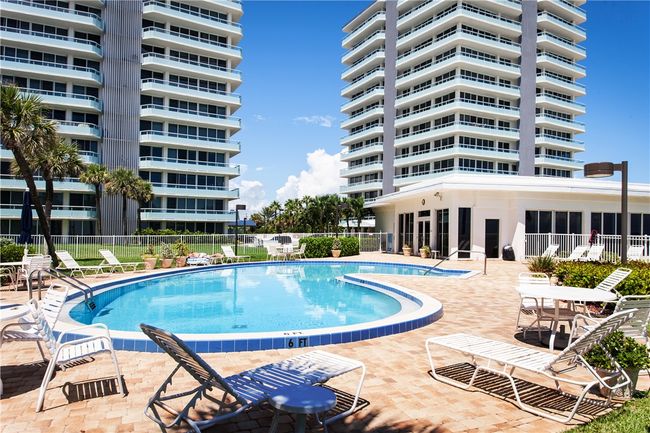 APT-702S - 3554 Ocean Dr, House attached with 2 bedrooms, 2 bathrooms and null parking in Vero Beach FL | Image 32