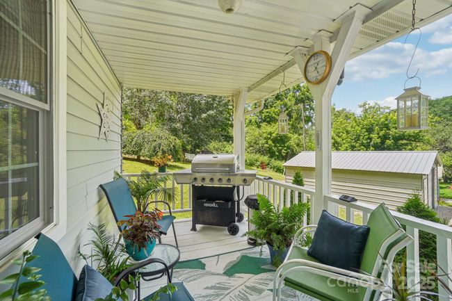 Front porch | Image 5